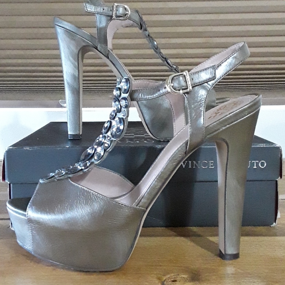 Vince Camuto platform heels